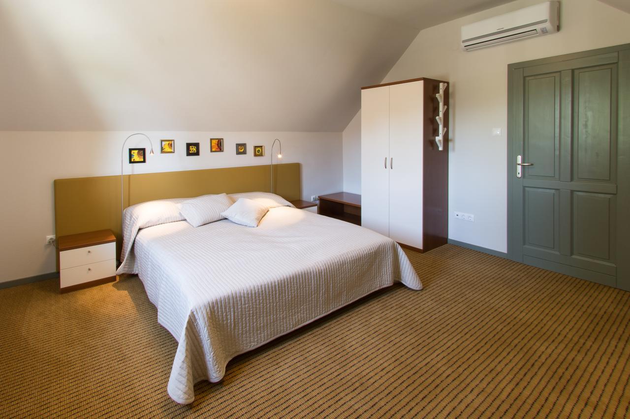 Villa Oliva Boutique Rooms Zamardi Ngoại thất bức ảnh