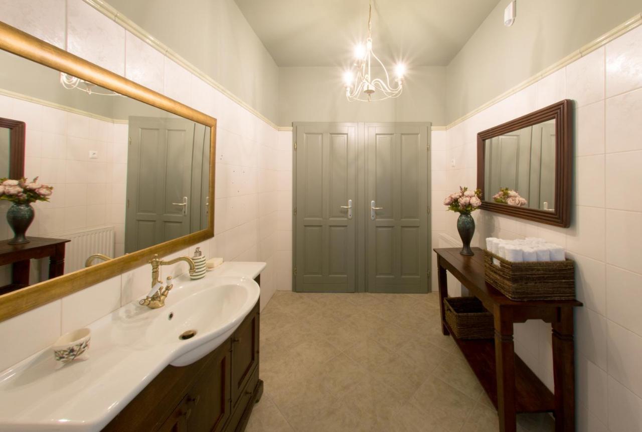 Villa Oliva Boutique Rooms Zamardi Ngoại thất bức ảnh